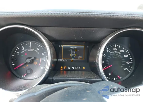 2022 Ford Mustang Ecoboost Premium z USA, uszkodzony, nr VIN 1FATP8UH4N5102828